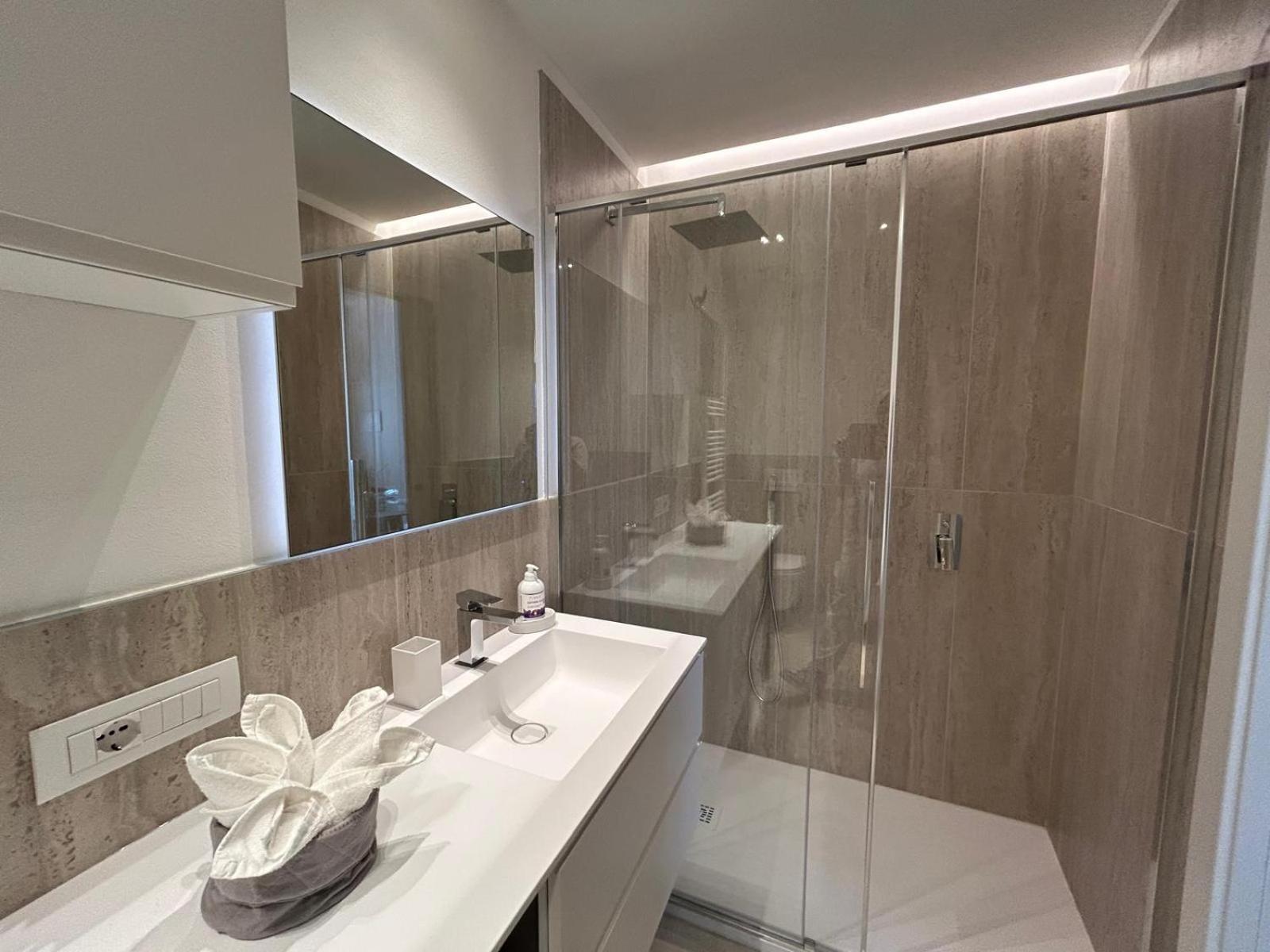 Vittorio Emanuele Apartment - Downtown Como Dış mekan fotoğraf